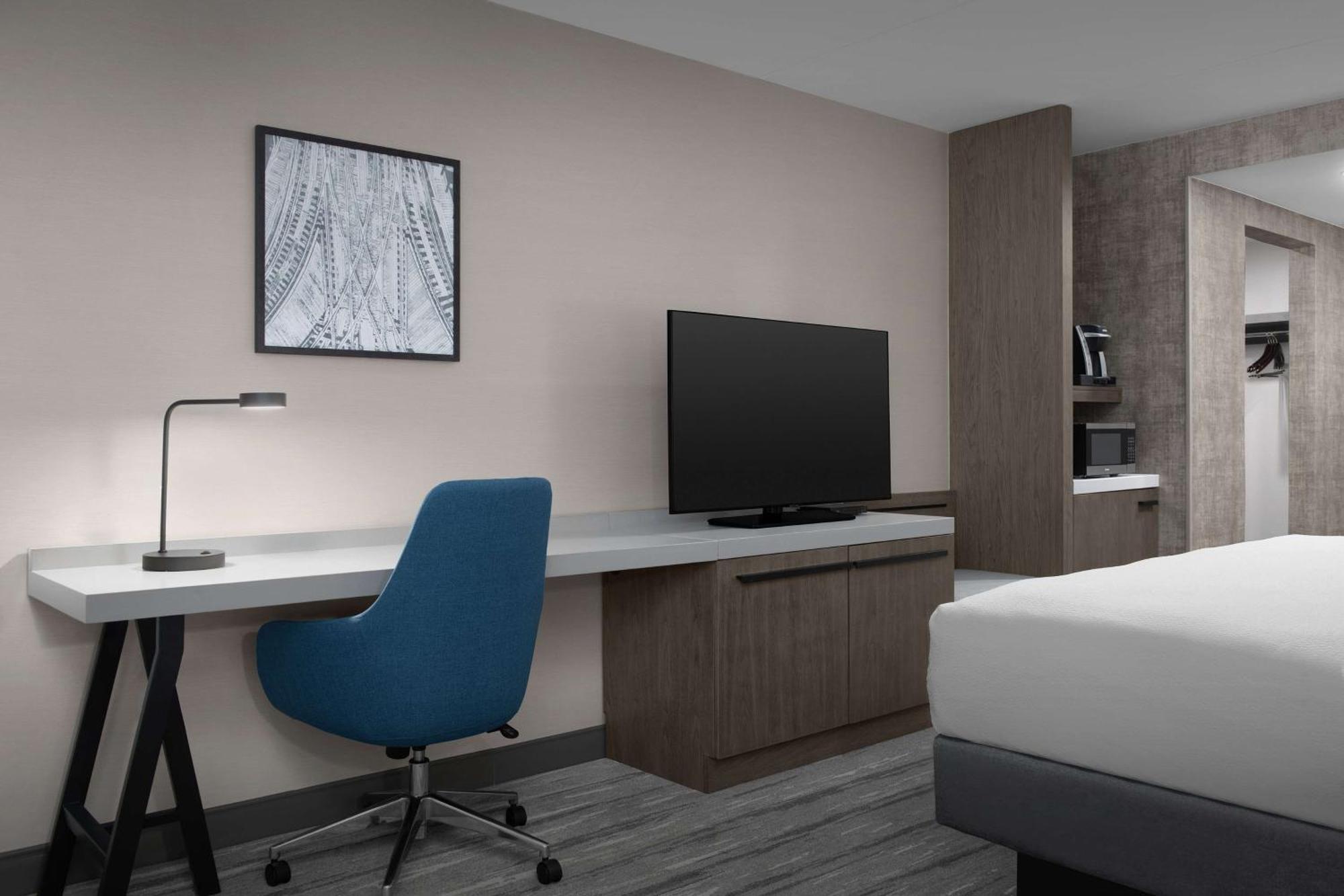 Hilton Garden Inn West Lafayette Wabash Landing Exterior foto