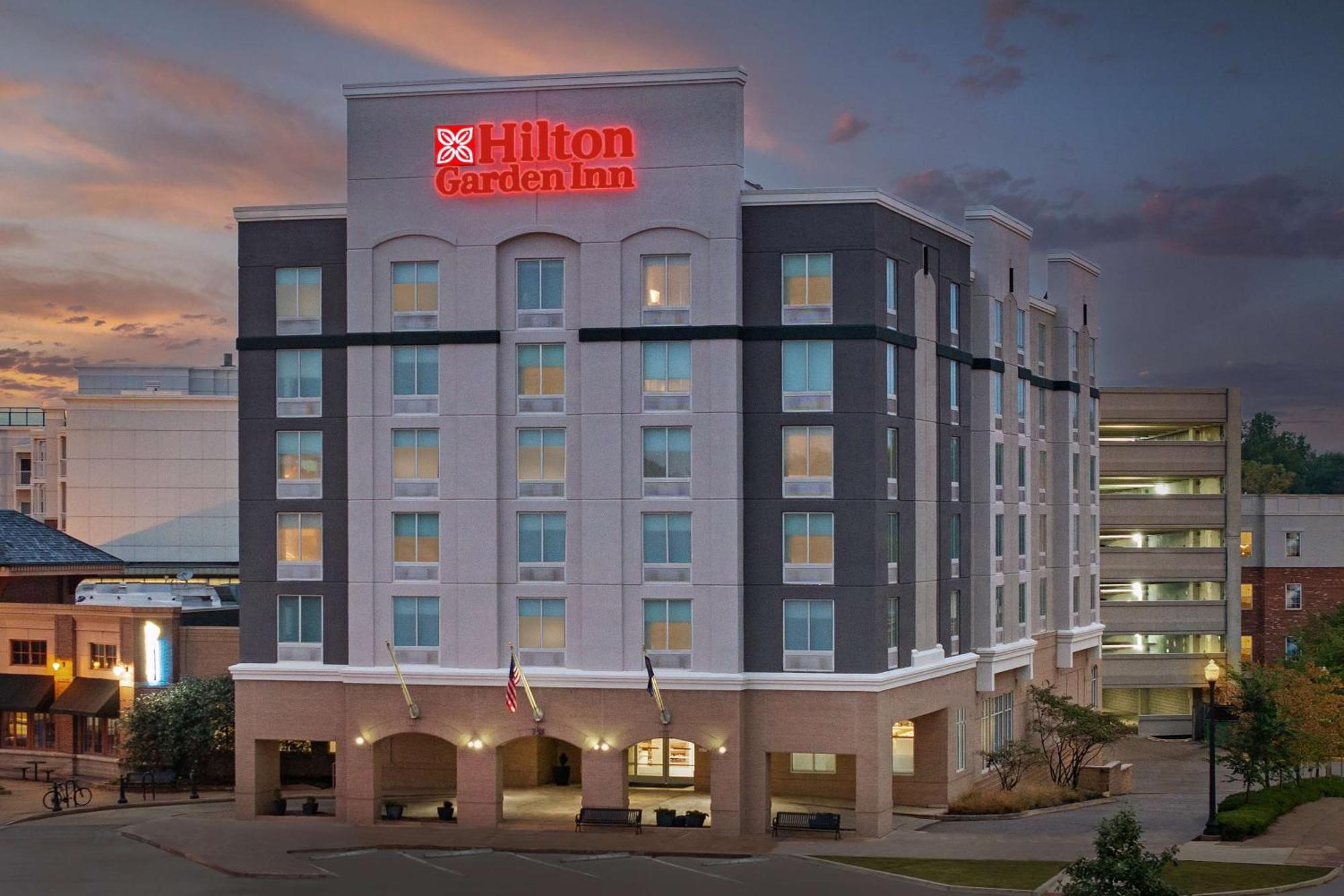 Hilton Garden Inn West Lafayette Wabash Landing Exterior foto
